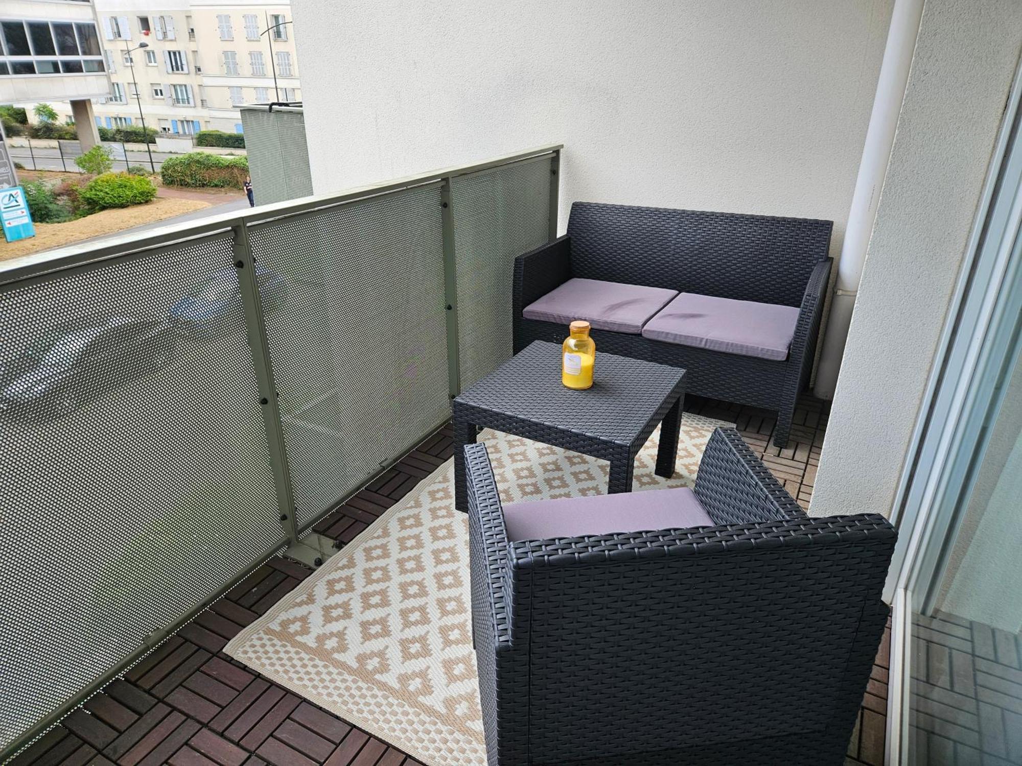 Lovely Flat Meaux Esterno foto